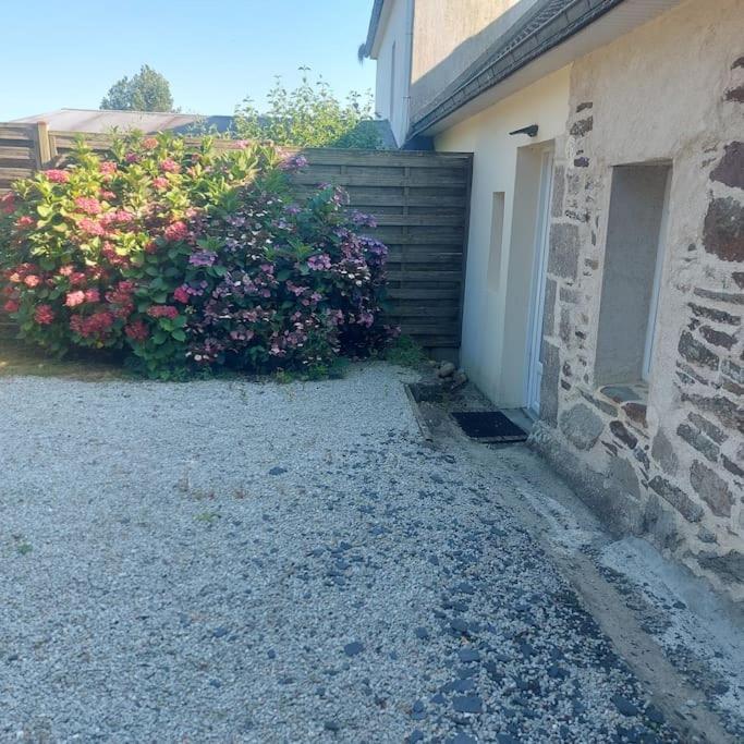Вилла Penty Typique Kercab Dans Un Ancien Moulin Plomodiern Экстерьер фото