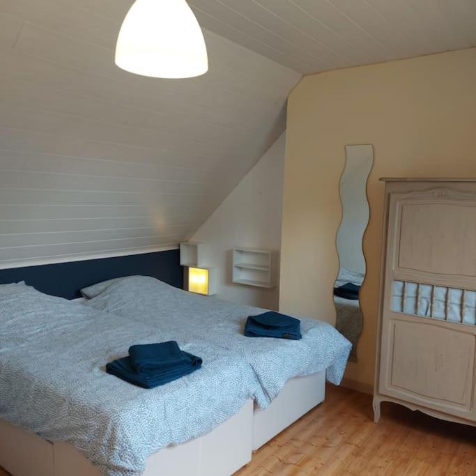 Вилла Penty Typique Kercab Dans Un Ancien Moulin Plomodiern Экстерьер фото